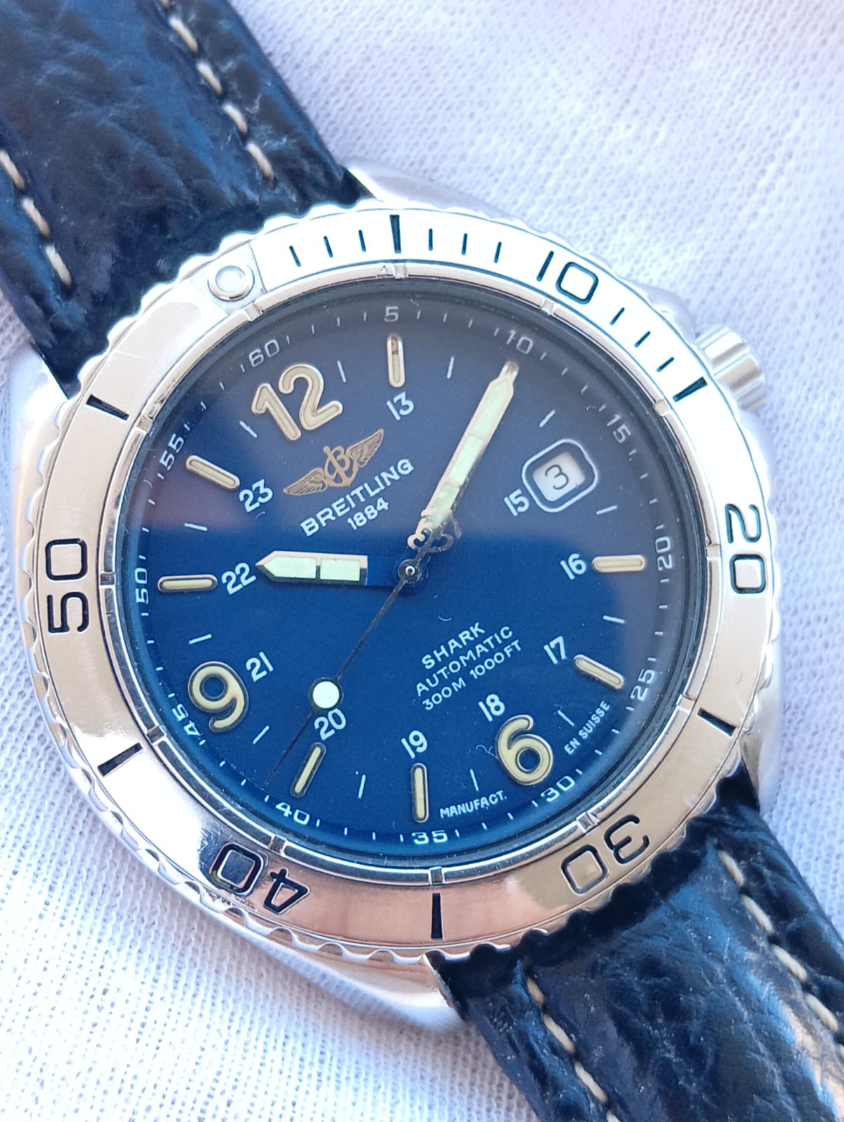 Breitling Shark Automatic A17605