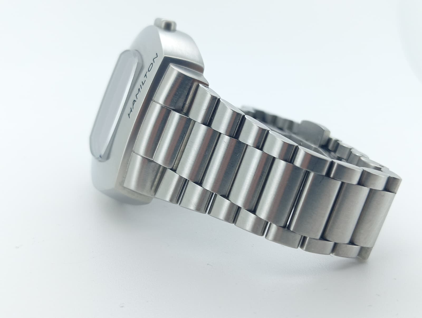 Hamilton PULSAR DIGITAL QUARTZ (Ref. H52414130)