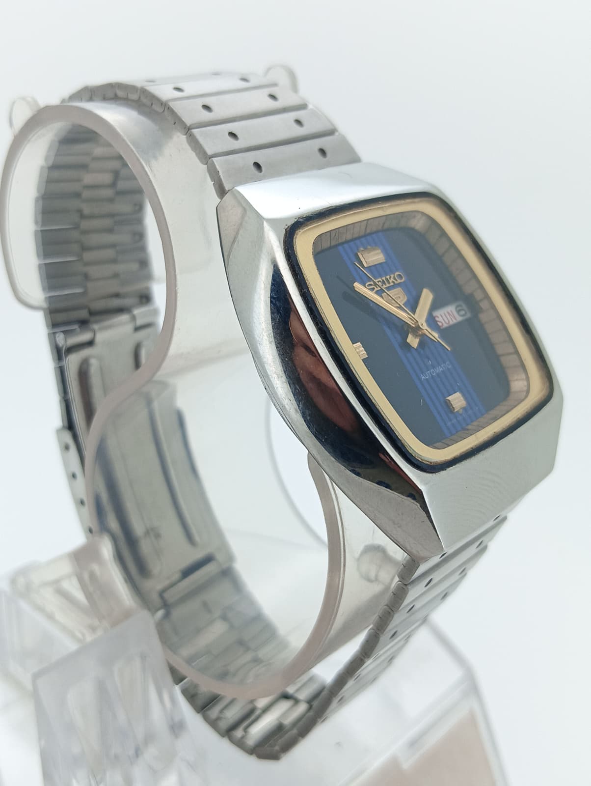 VINTAGE SEIKO 5 AUTOMATIC "TV SCREEN