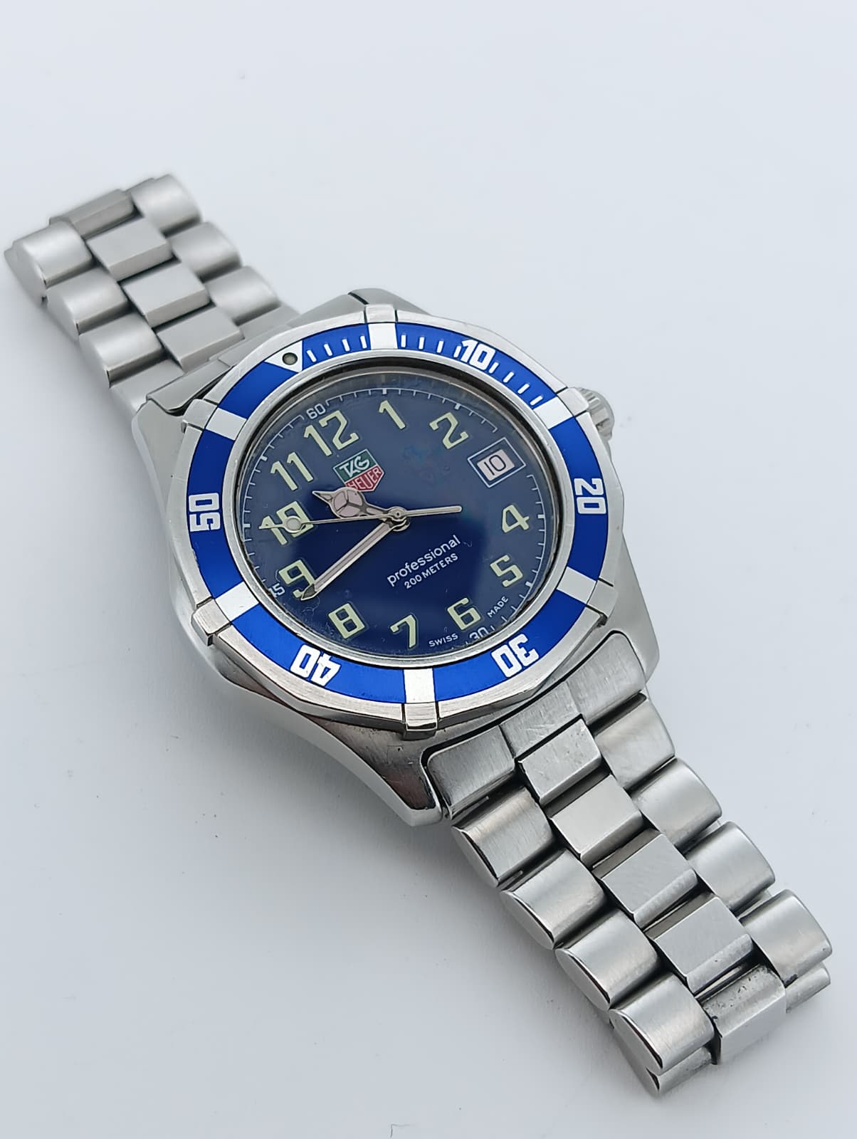 TAG Heuer Professional 2000 Series – Ref. WM1113