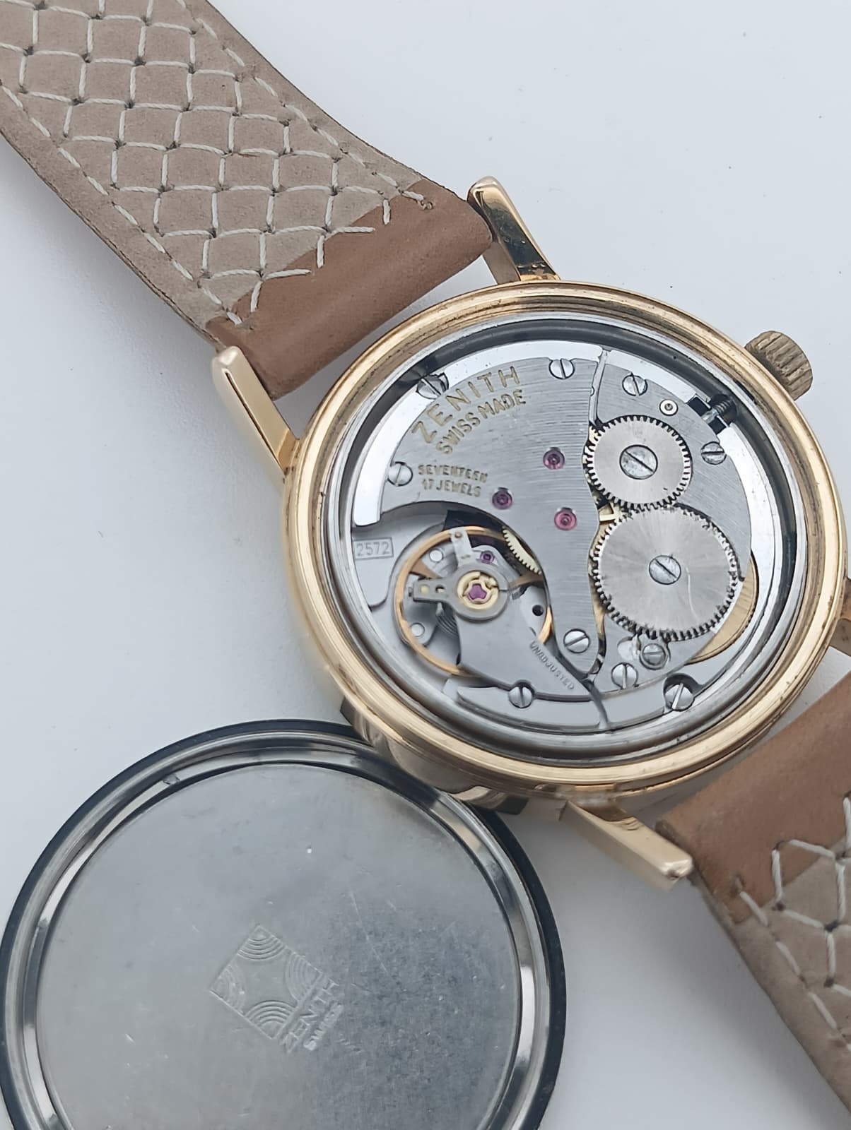 Zenith Surf Cal.2572 - Placcato oro