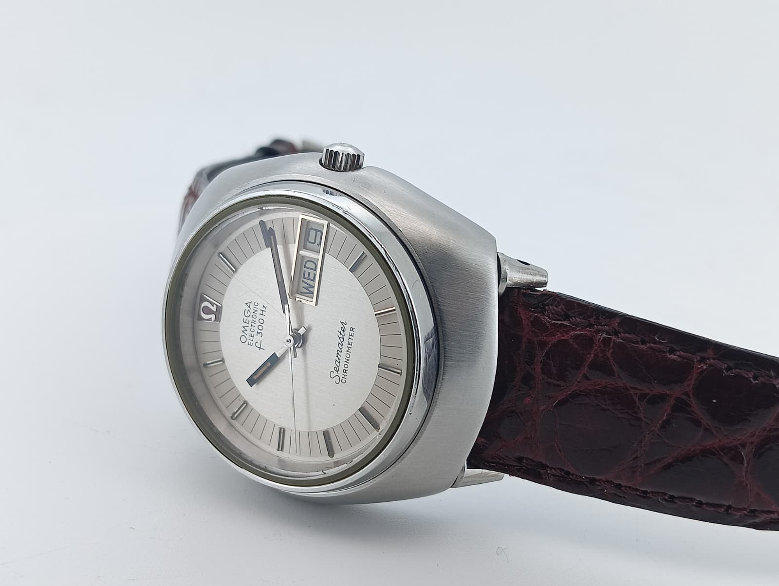 OMEGA Seamaster Electronic f300Hz Chronometer