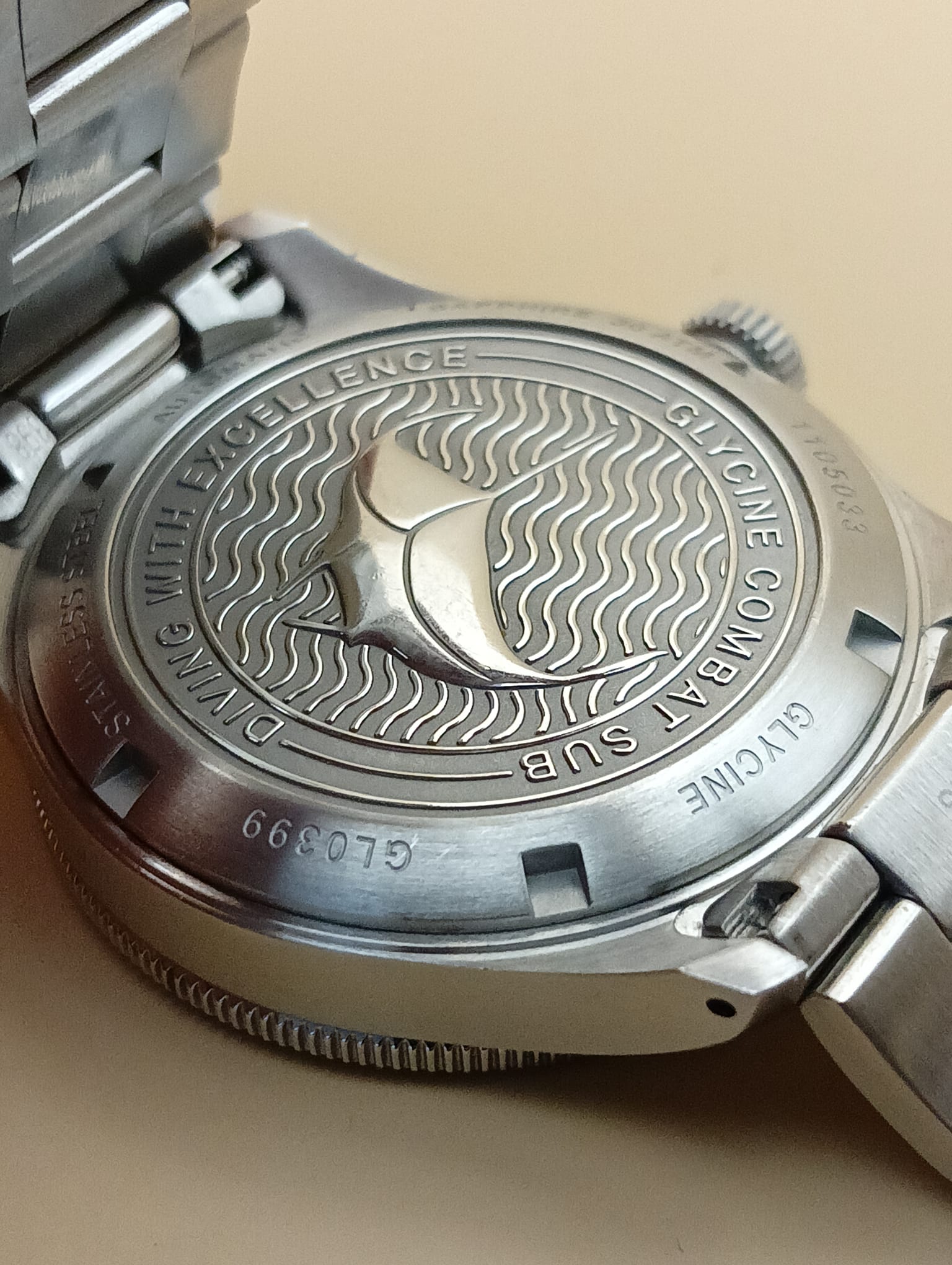 Glycine Combat SUB GL0399