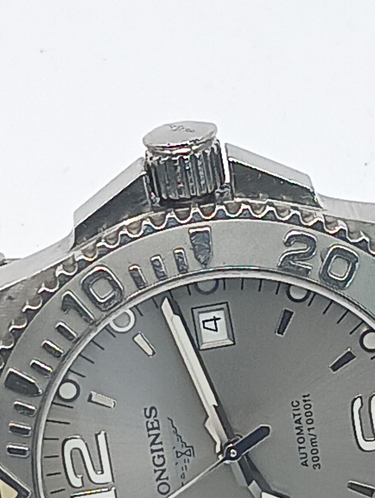 Longines HydroConquest Automatic L3.671.4 - Grey Platinum
