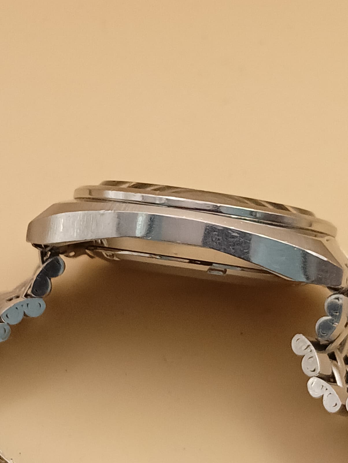 Seiko DX Rare 6106-8207 Vintage 1969 Greed Dial , Good conditions