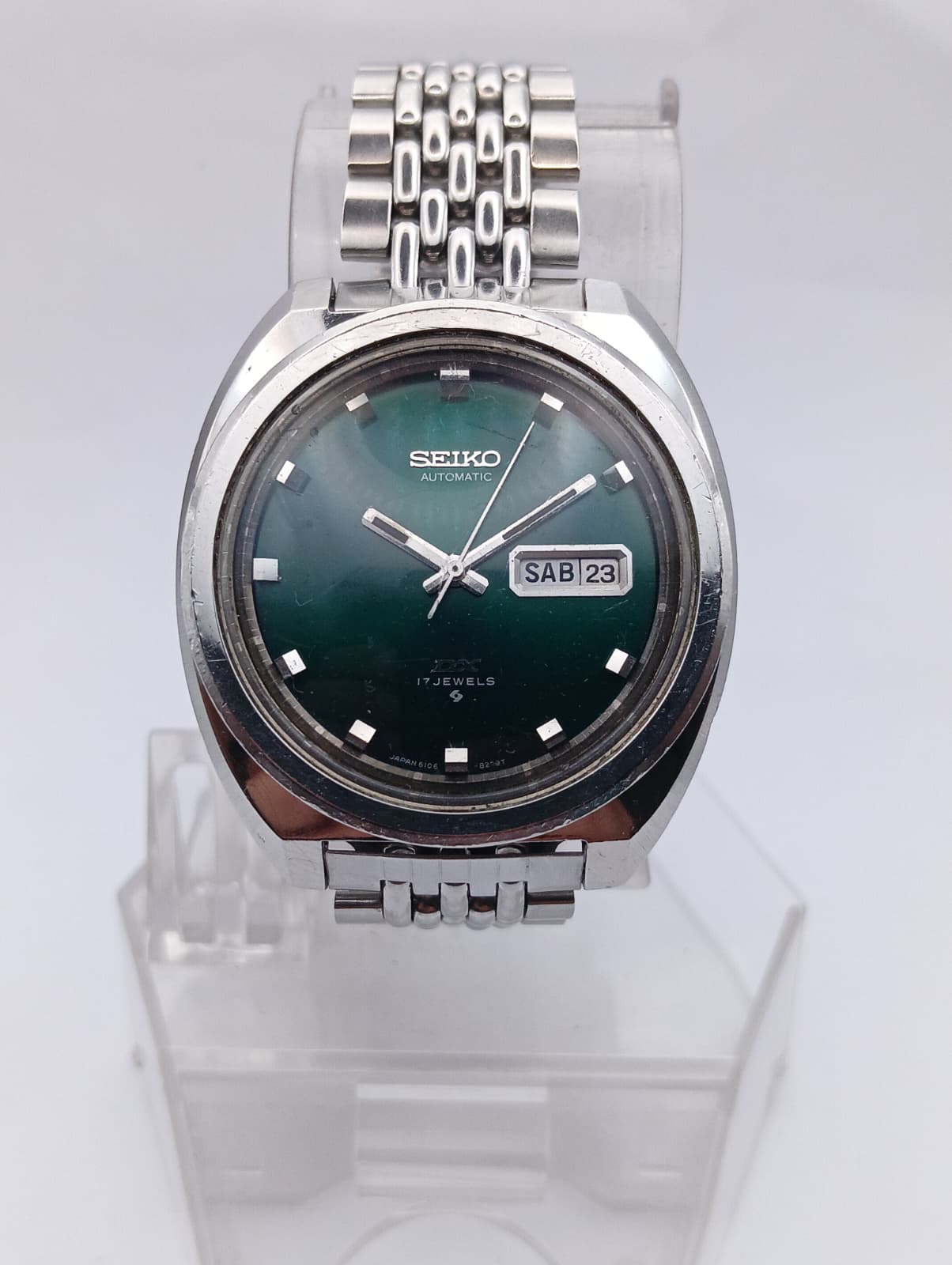 Seiko DX Rare 6106-8207 Vintage 1969 Greed Dial , Good conditions