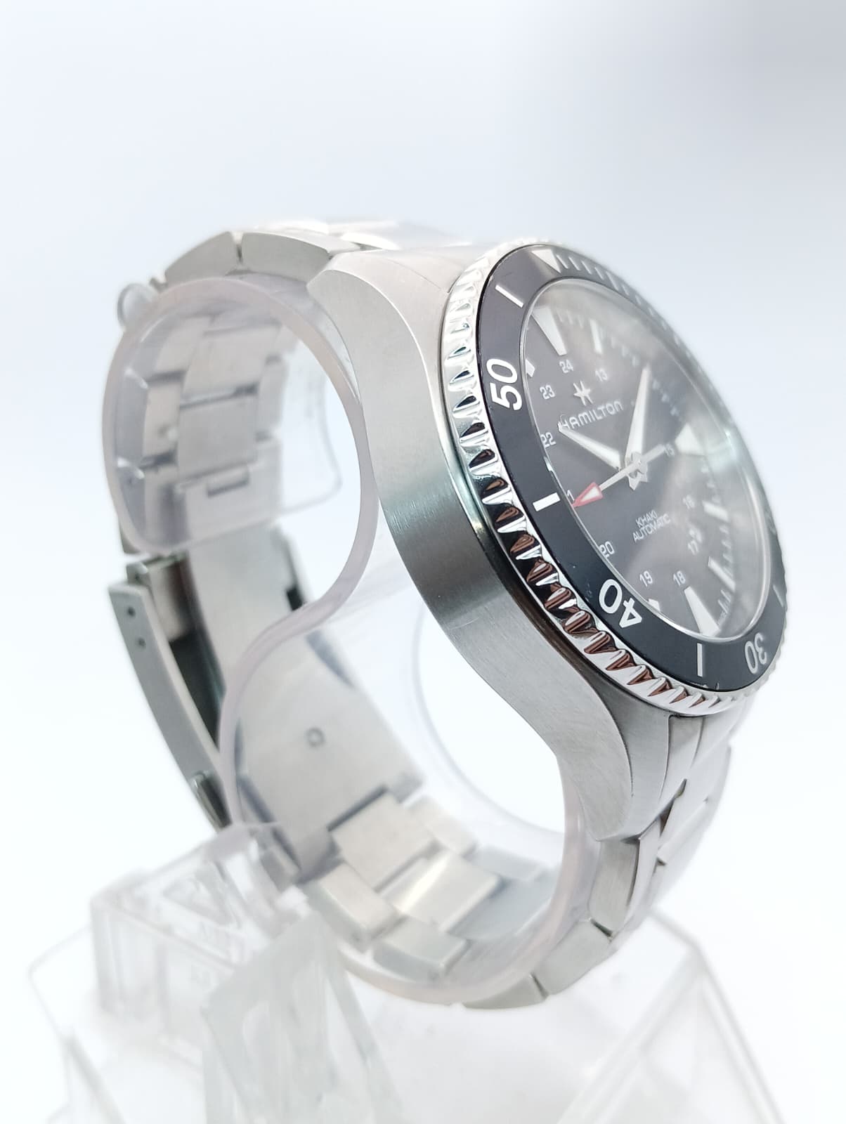 Hamilton Khaki Navy Scuba Ref.H82335131