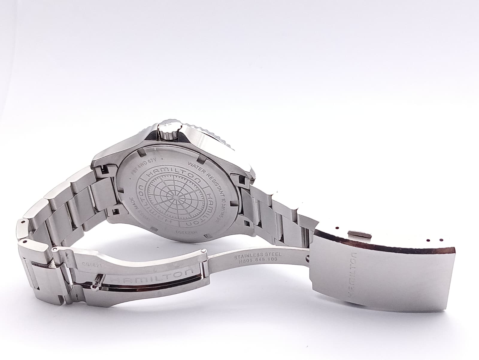 Hamilton Khaki Navy Scuba Ref.H82335131