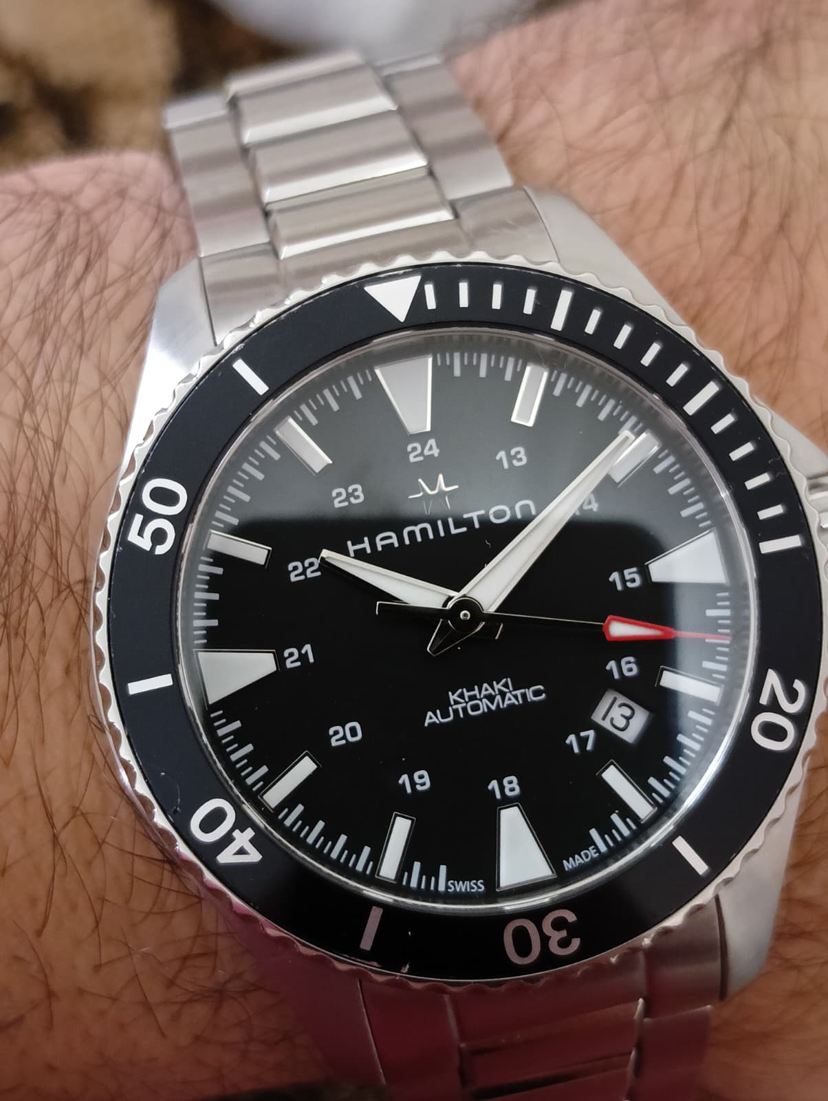 Hamilton Khaki Navy Scuba Ref.H82335131