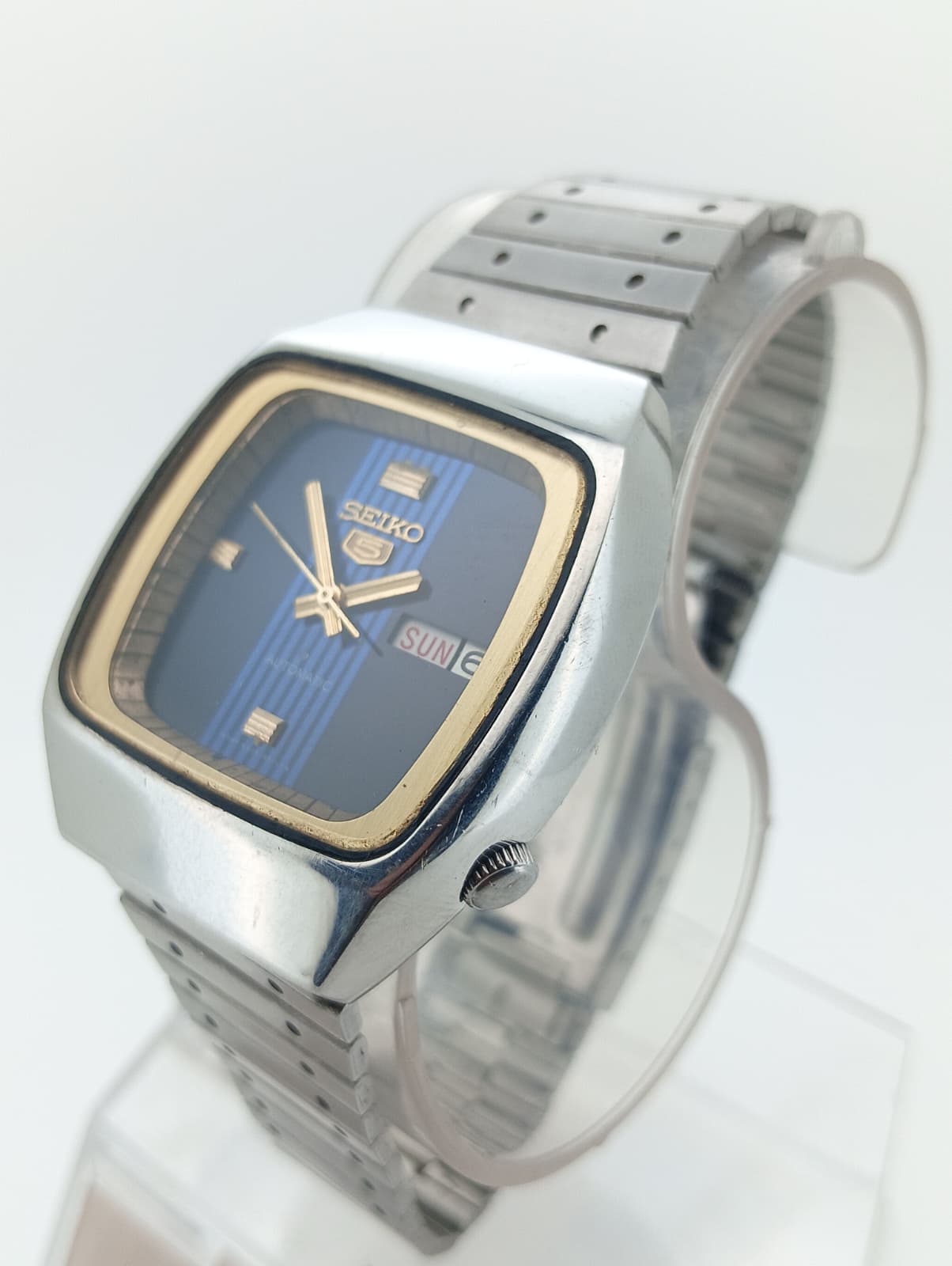 VINTAGE SEIKO 5 AUTOMATIC "TV SCREEN