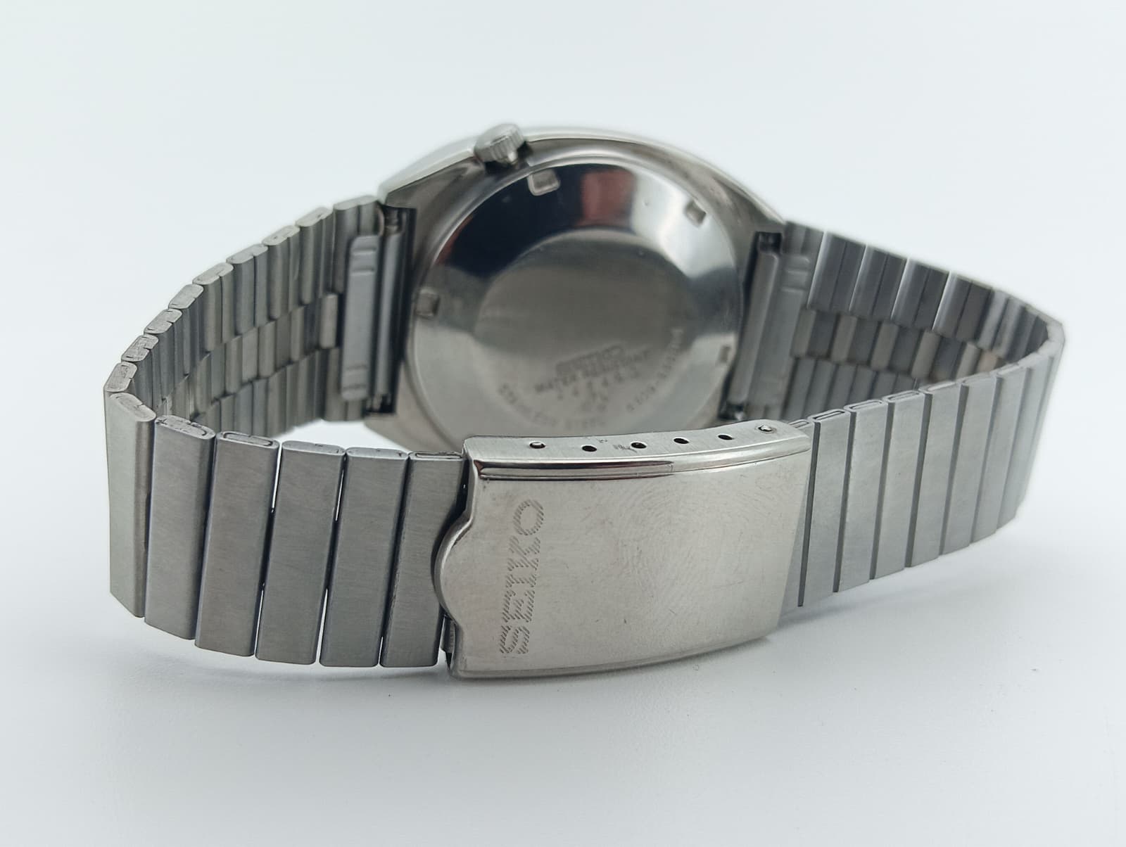 VINTAGE SEIKO 5 AUTOMATIC "TV SCREEN