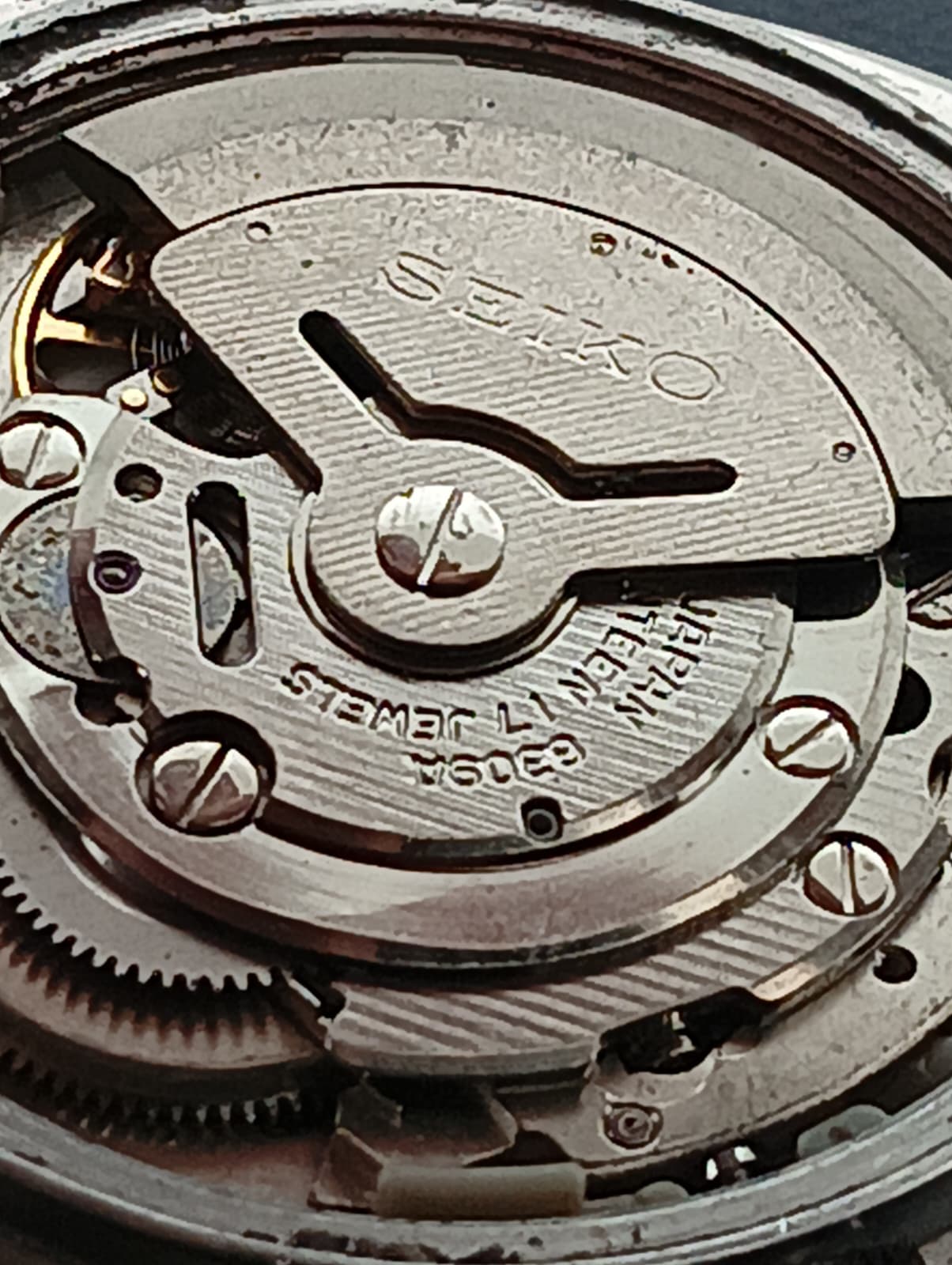 VINTAGE SEIKO 5 AUTOMATIC "TV SCREEN