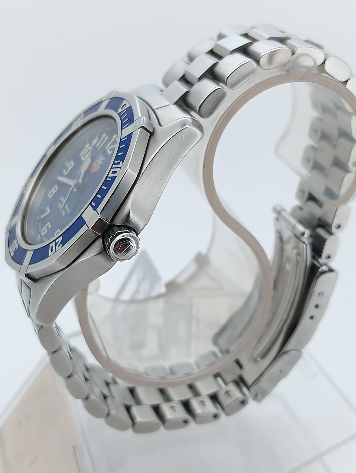 TAG Heuer Professional 2000 Series – Ref. WM1113