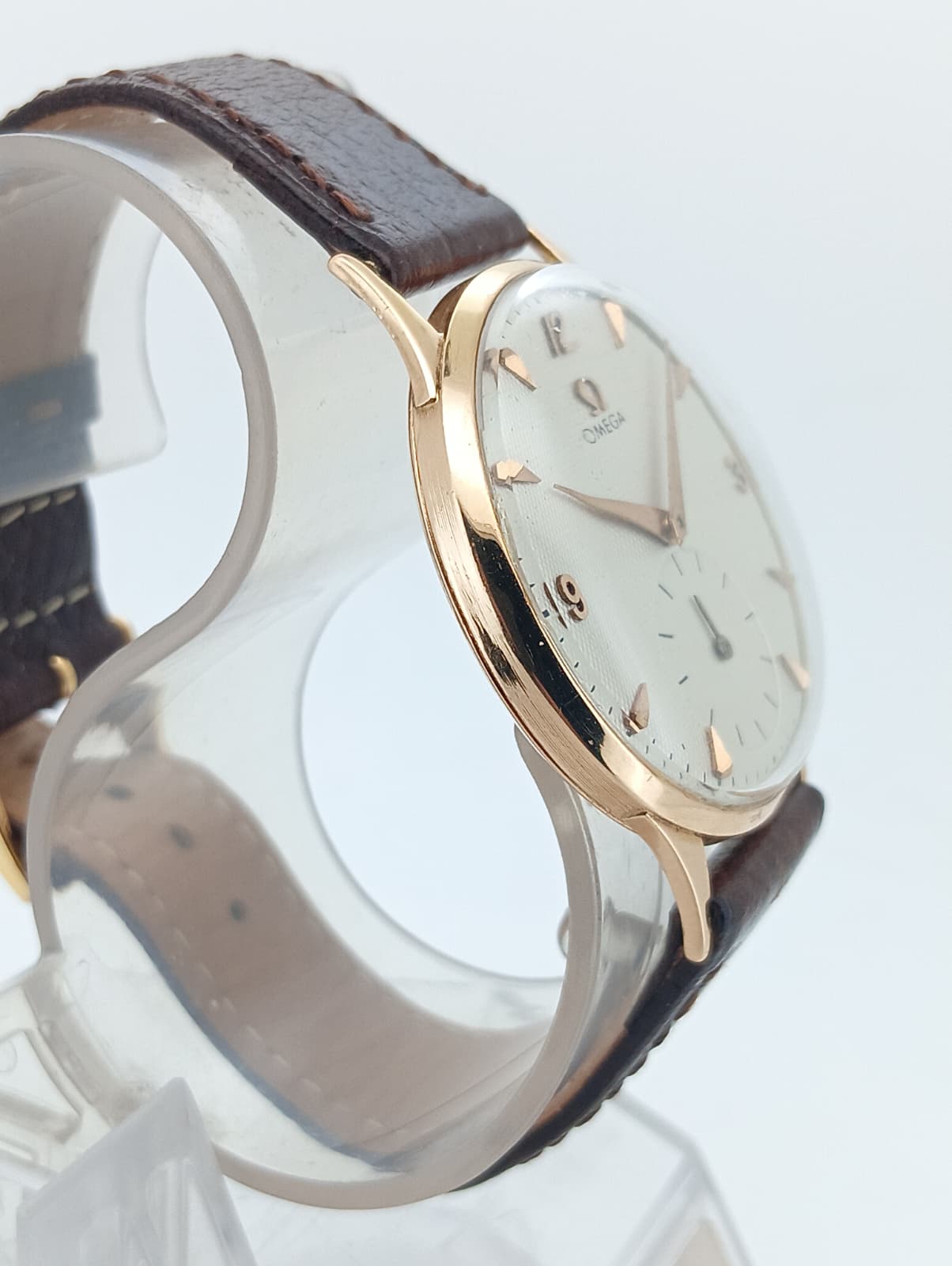 OMEGA Vintage "Honeycomb" Calatrava 18kt ⚜️