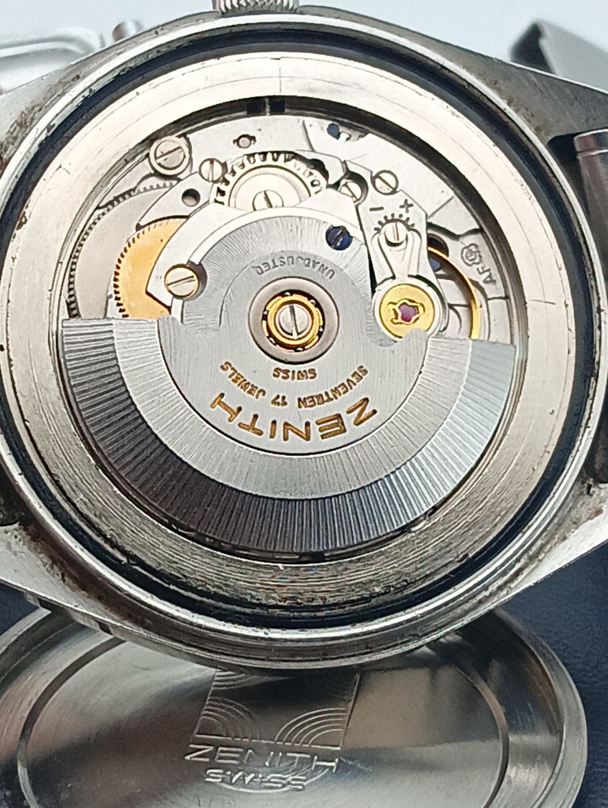 Zenith Surf Automatic Day-Date "Hi-Beat" 38mm – Anni '70