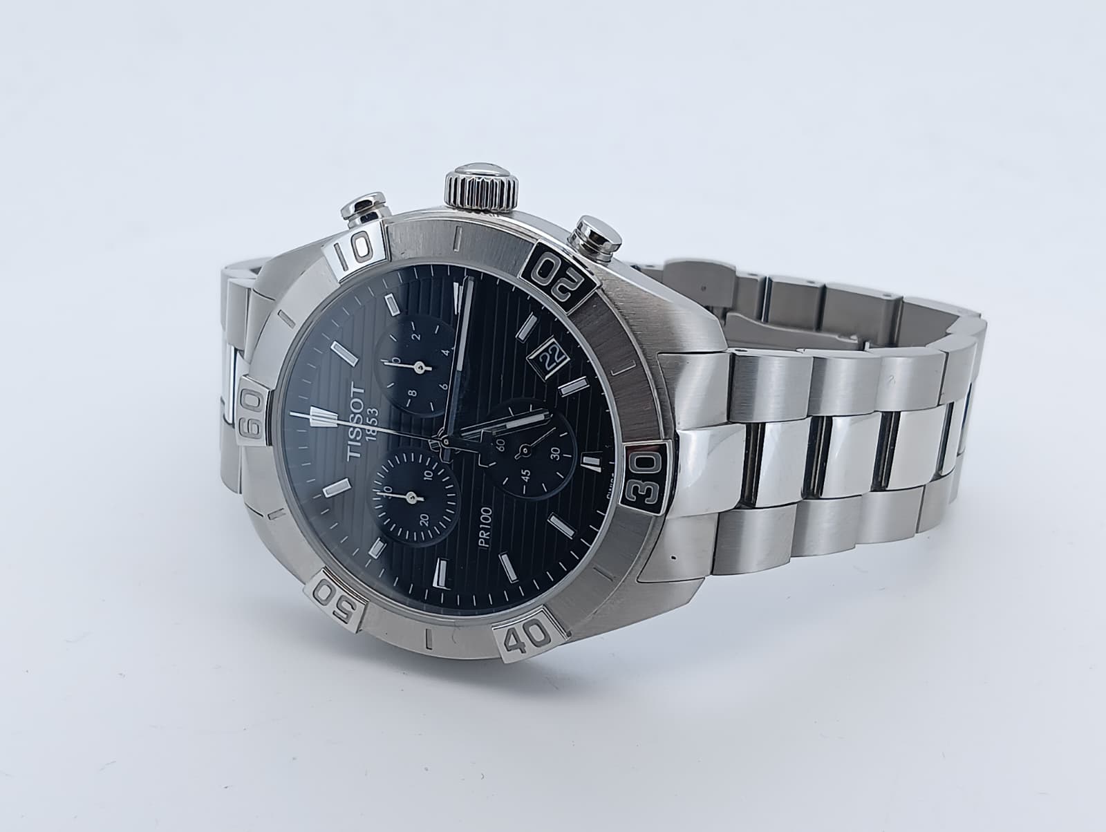 Tissot PR 100 Sport Chronograph 44mm – Ref. T101.617.11.051.00 –