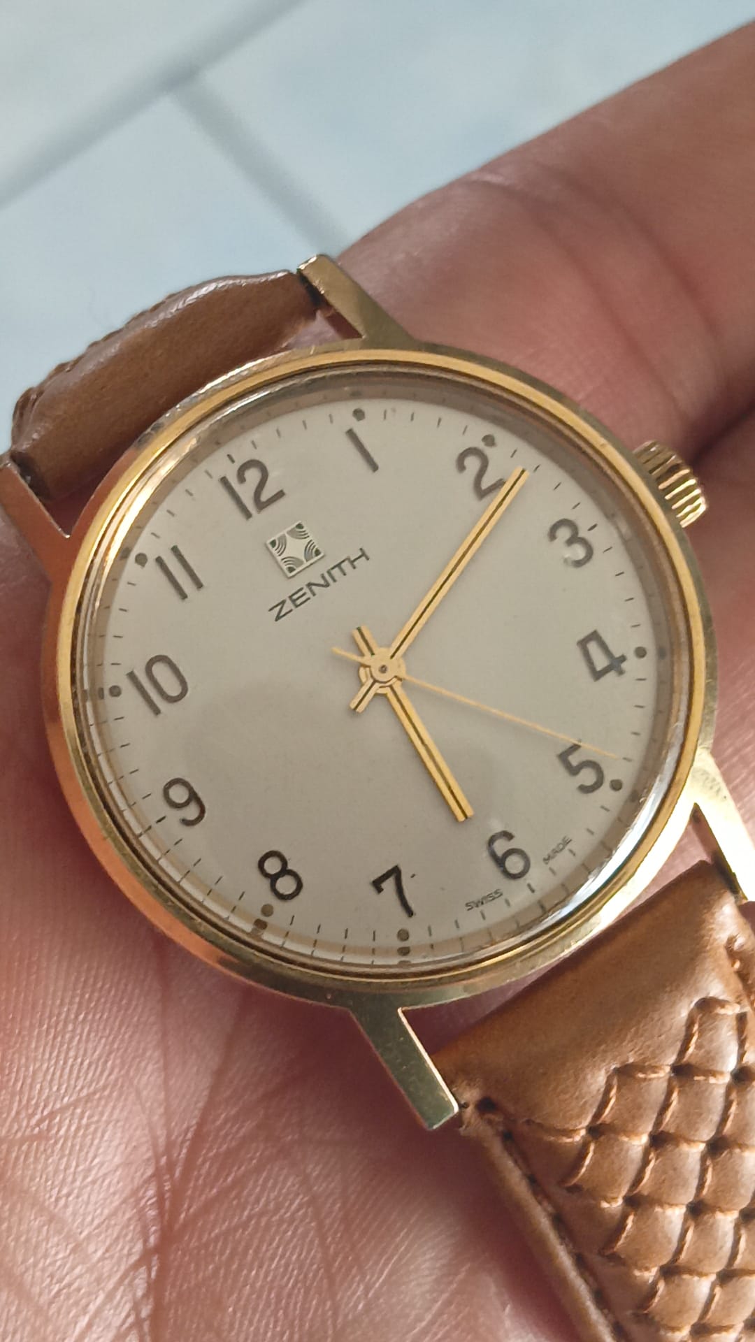 Zenith Surf Cal.2572 - Placcato oro