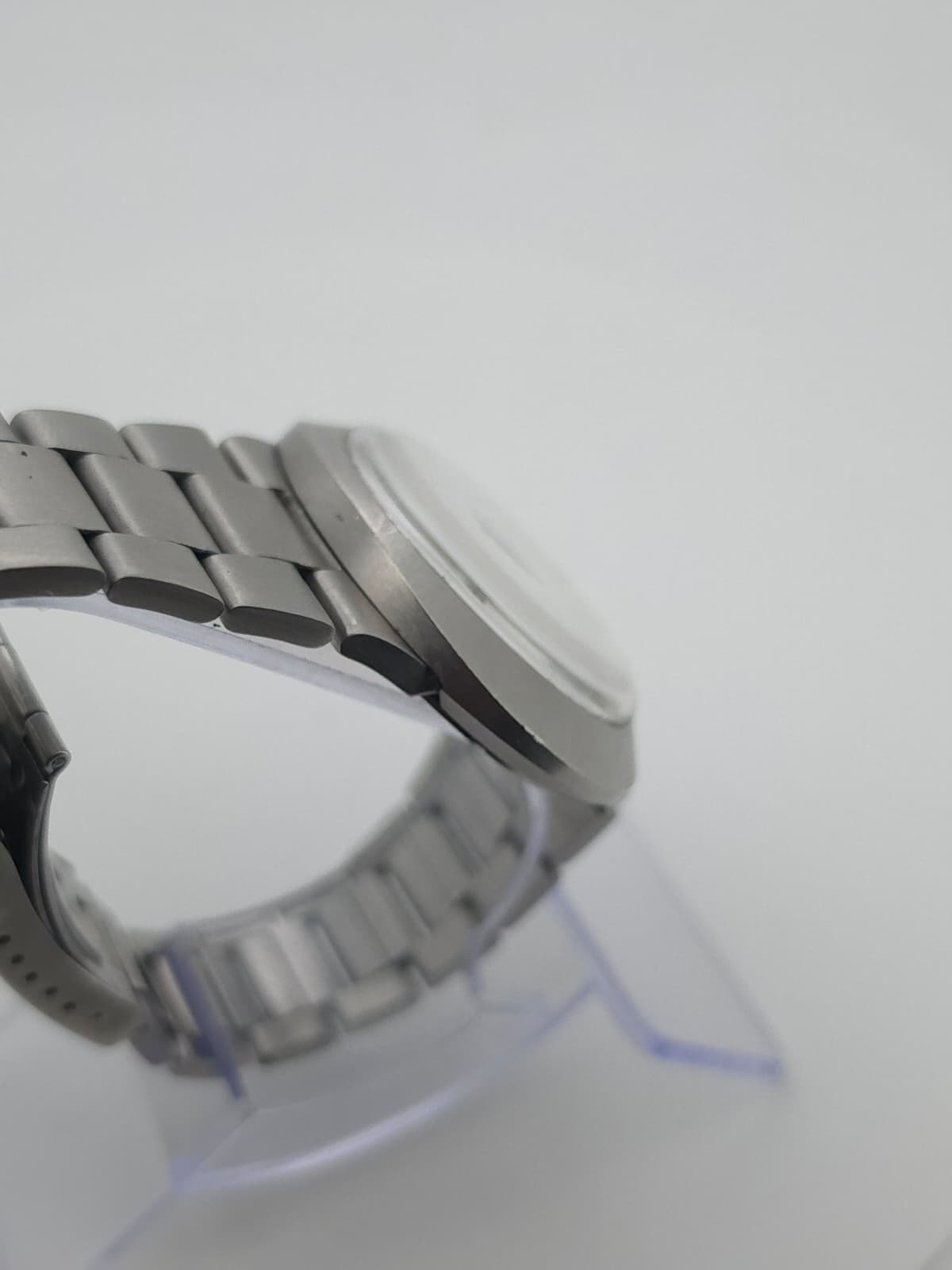 OMEGA GENÈVE DYNAMIC AUTOMATIC "BULLSEYE" VINTAGE