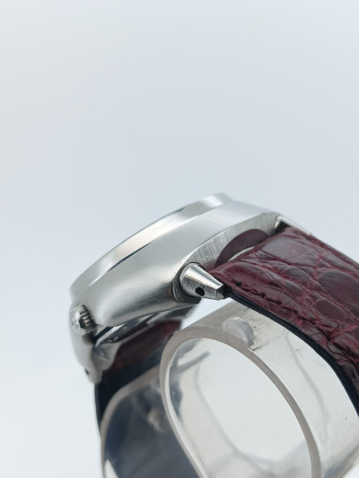 OMEGA Seamaster Electronic f300Hz Chronometer