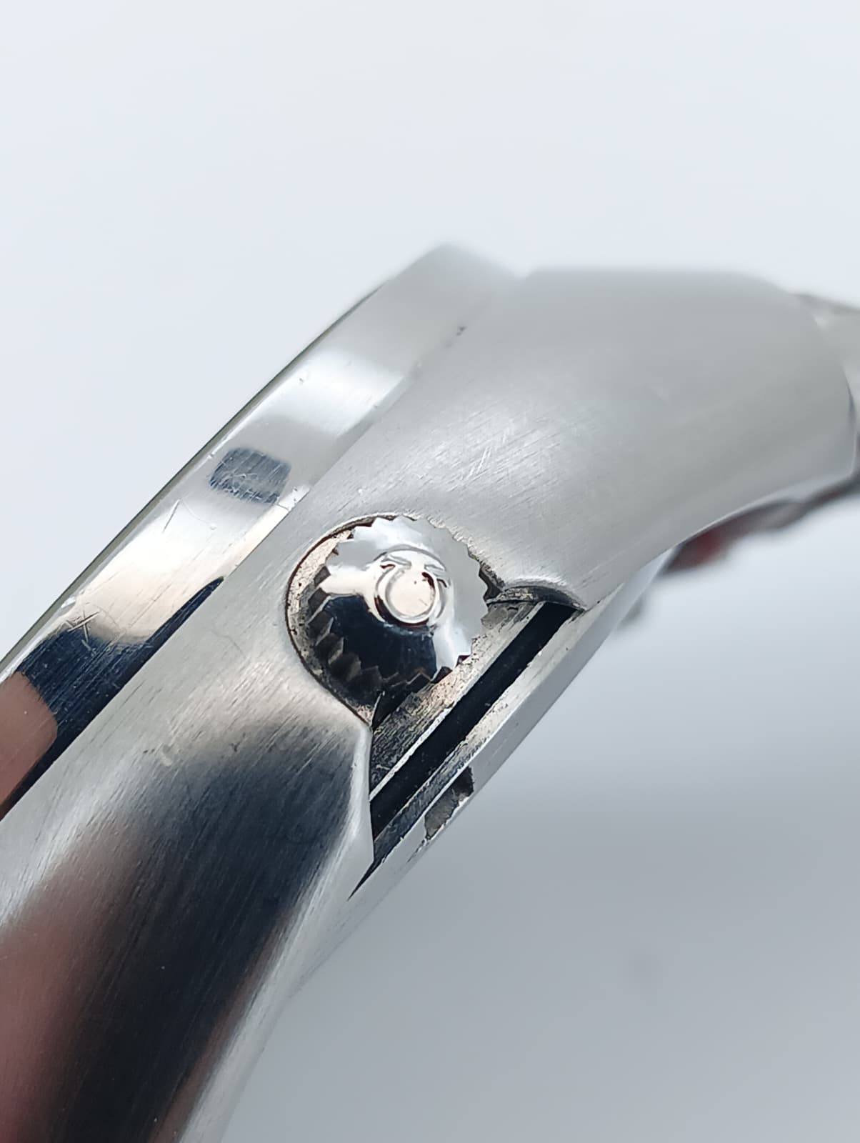 OMEGA Seamaster Electronic f300Hz Chronometer